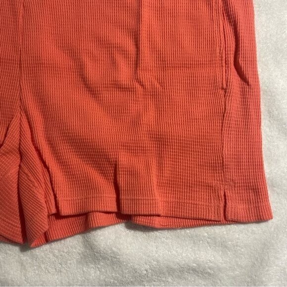 Calvin Klein Jeans Women's Waffle-Knit Mid-Rise Pull-on Shorts, Size XL, New - Picture 9 of 11